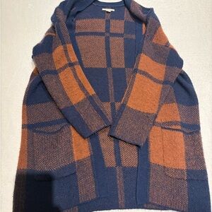 American Eagle Outfitters Navy and Rust Open-Front Plaid Cardigan